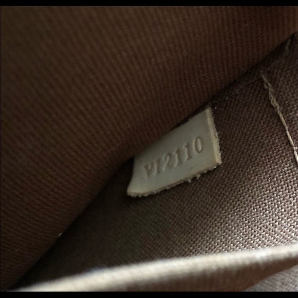 ❌SOLD❌Authentic louis vuittonTivoli bag - Picture 5 of 5